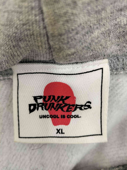 パンクドランカーズ PUNK DRUNKERS トライアングル刺繍パーカ メンズ JPN:XL