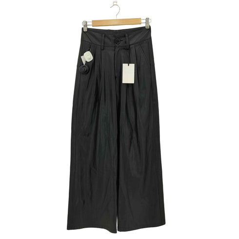 JOHN 2タック フェイクレザー ワイドパンツ レディース S