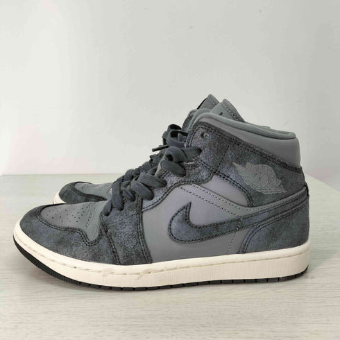 ジョーダンブランド JORDAN BRAND WMNS AIR JORDAN 1 MID SE レディース 25