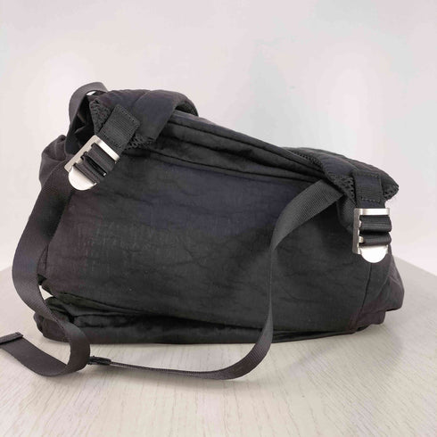 LAMIPLUS ロゴパッチ マルチポケット リュック バックパック レディース