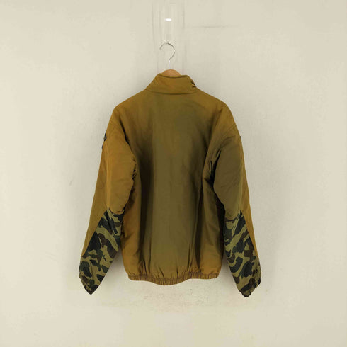 アベイシングエイプ A BATHING APE 袖カモ柄切替 ナイロンジャケット メンズ import:M