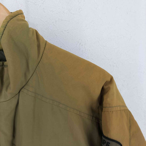 アベイシングエイプ A BATHING APE 袖カモ柄切替 ナイロンジャケット メンズ import:M