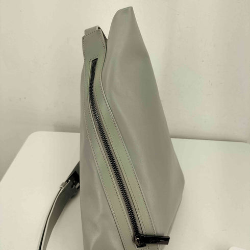 ディスコードヨウジヤマモト discord Yohji Yamamoto 25AW Round Shoulder(S) レディース