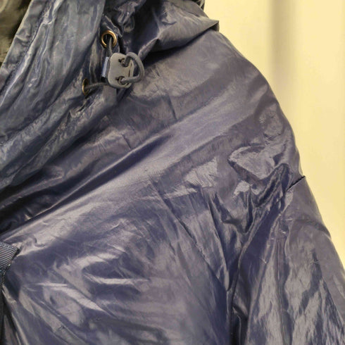 フロントクロス シームレスダウンジャケット レディース