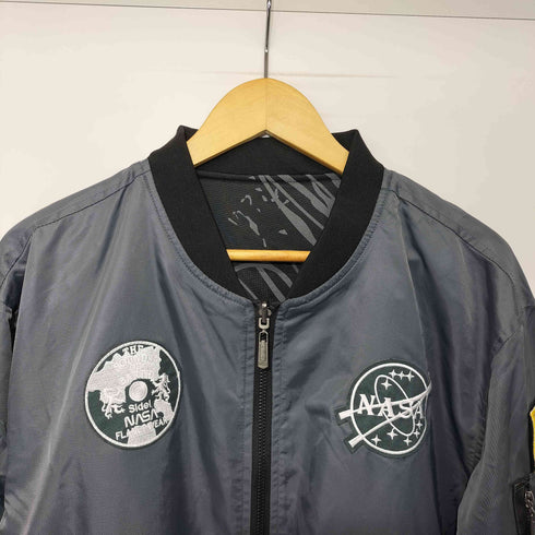 ASSTSERIES 企業ロゴ 星条旗 ワッペン 裏総柄 MA-1 フライトジャケット メンズ 4XL