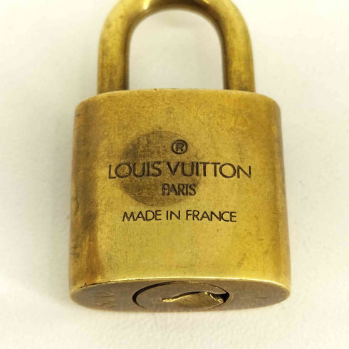 ルイヴィトン LOUIS VUITTON カデナ パドロック 320 メンズ