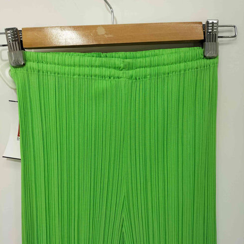 イッセイミヤケ ISSEY MIYAKE プリーツ テーパードパンツ レディース JPN:S