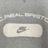 ナイキエフシーアールビー NIKE F.C.R.B アーチロゴ Vガゼット トレーナー メンズ import:S