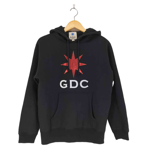 ジーディーシー GDC 八芒星 ロゴプリント プルオーバーパーカー メンズ import:M