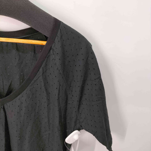 ブレス BLESS n°30 intrarelevance パンチング Vネック変形ワンピース レディース JPN:S
