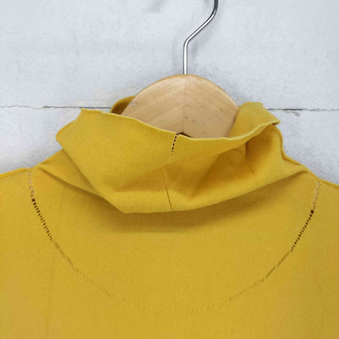 イッセイミヤケ ISSEY MIYAKE A.POC ハイネックトップス レディース 2