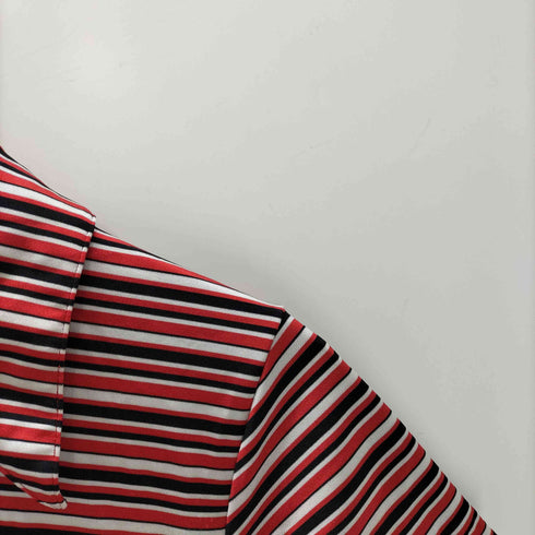 キャサリンハムネットロンドン KATHARINE HAMNETT LONDON デカ襟 ボーダー ポリ ストレッチ ハーフジップ S/S シャツ メンズ import:M