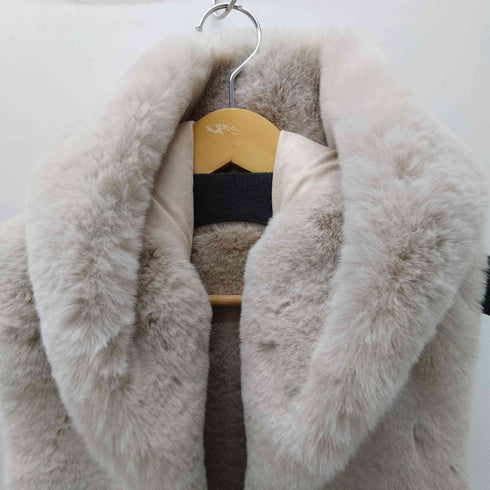 アルアバイル allureville 22AW フェイクファーフーディジレ レディース 2