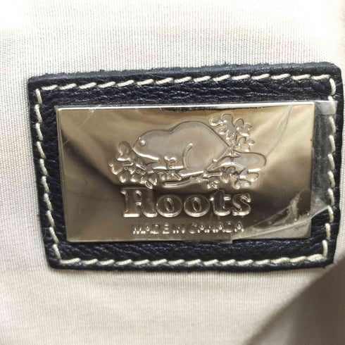 Roots MADE IN CANADA シボ革レザーショルダーバッグ メンズ