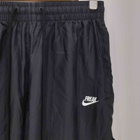 ナイキ NIKE ヤニス アデトクンボ ライトウェイト トラック パンツ メンズ JPN:XL