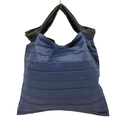 オムプリッセイッセイミヤケ HOMME PLISSE ISSEY MIYAKE プリーツ加工 トート バッグ メンズ