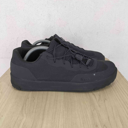 FI'ZI:K GRAVITA VERSOR FLAT サイクリングシューズ メンズ JPN:28