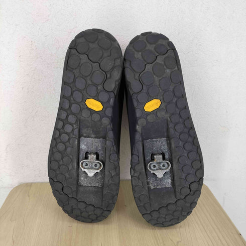 FI'ZI:K GRAVITA VERSOR FLAT サイクリングシューズ メンズ JPN:28