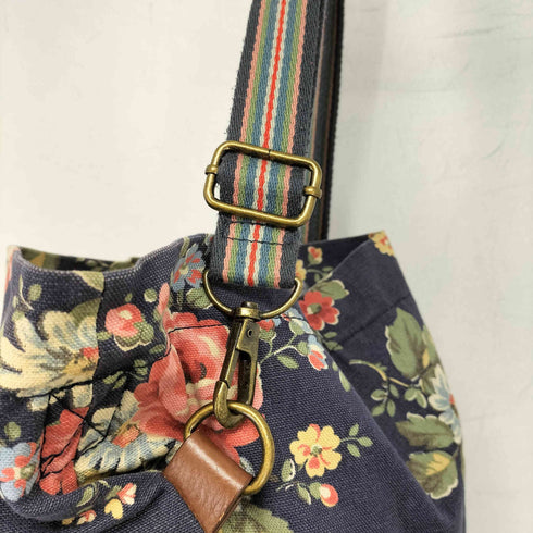 キャスキッドソン Cath Kidston キャンバスフラワーショルダーバッグ レディース
