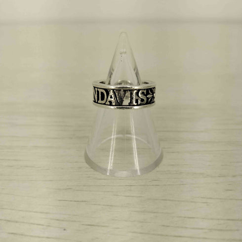 ジャスティンディヴィス JUSTIN DAVIS 925刻印 MAD LOVE リング ロゴリング メンズ 9