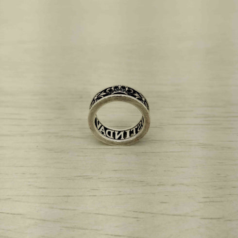 ジャスティンディヴィス JUSTIN DAVIS 925刻印 MAD LOVE リング ロゴリング メンズ 9