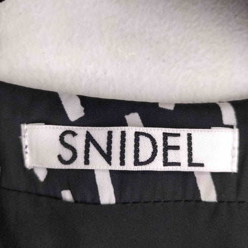 スナイデル snidel 総柄 ビッグカラークラシカルワンピース レディース JPN:0