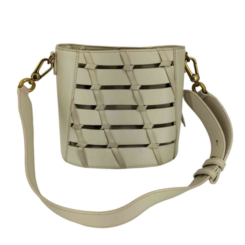 チャールズアンドキース CHARLES&KEITH ブレイデッドバケツバッグ レディース