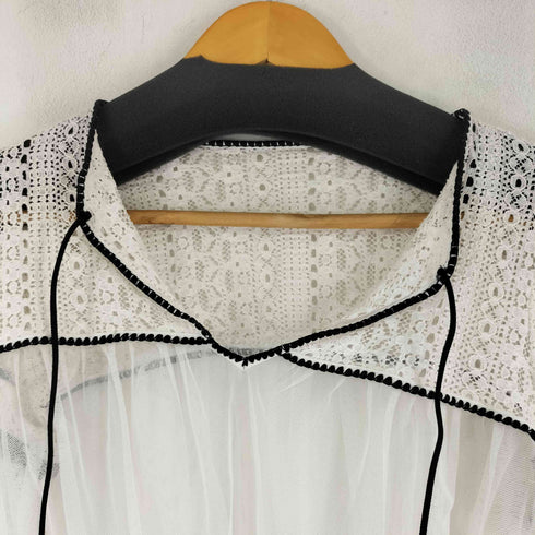 スナイデル snidel 刺繍入り レースブラウス レディース