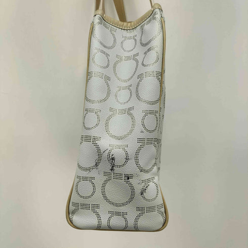 サルヴァトーレフェラガモ Salvatore Ferragamo イタリア製 ガンチーニ トート バッグ レディース