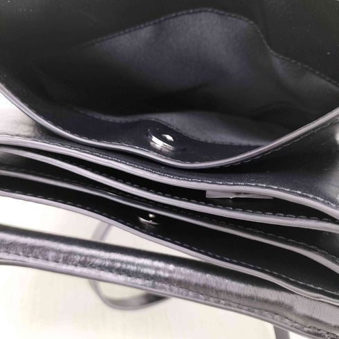 ザラ ZARA パンチングショルダーバッグ レディース