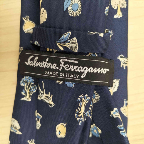 サルヴァトーレフェラガモ Salvatore Ferragamo イタリア製 総柄 シルク ネクタイ メンズ