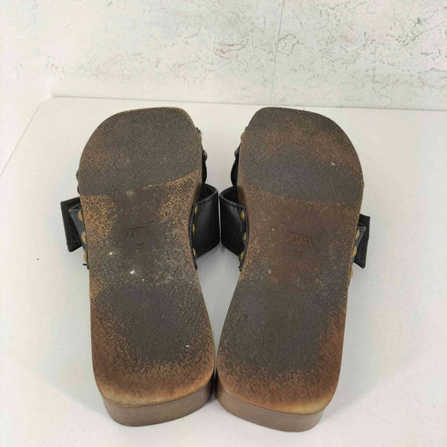 ザラ ZARA バックルフラットサンダル レディース EUR:38