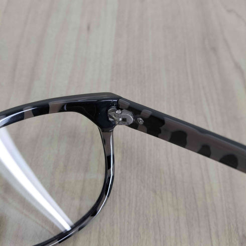 VONZIPPER SPAZZ 総柄フレームクリアレンズサングラス メンズ