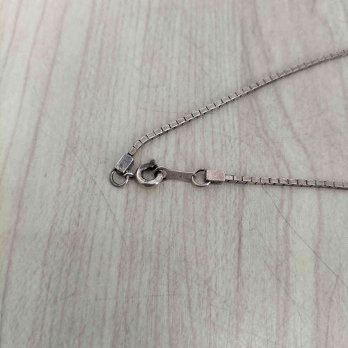ヨンドシー 4℃ SILVER刻印デザインネックレス レディース