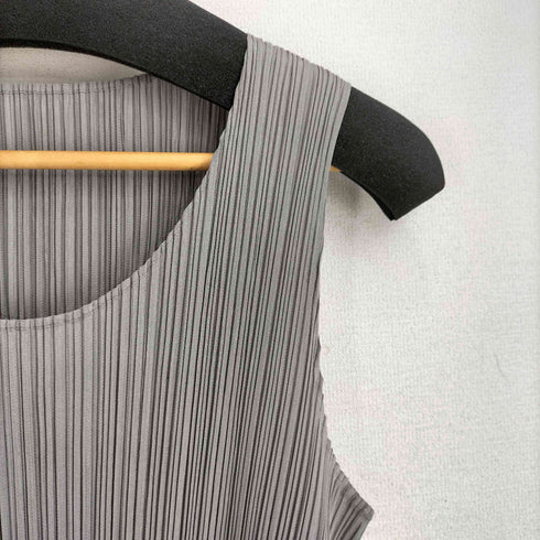 プリーツプリーズイッセイミヤケ PLEATS PLEASE ISSEY MIYAKE ノースリーブ プリーツカットソー レディース JPN:4