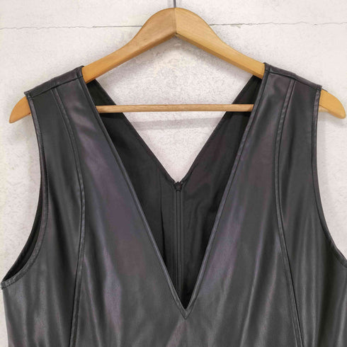 スタイルミキサー STYLEMIXER ディープVフェイクレザーワンピース レディース M