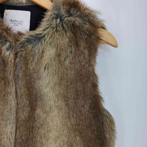 ザラ ZARA TRAFALUC フェイクファーベスト レディース import:S