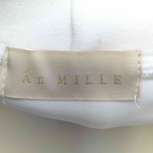 アンミール An MILLE エンボスロゴパーカー レディース FREE