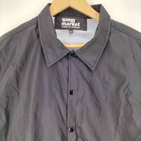ブラックマーケットコムデギャルソン black market COMME des GARCONS 21AW 原宿八角館 バックロゴプリント ドローコード ナイロン コーチ ジャケット メンズ JPN:XL