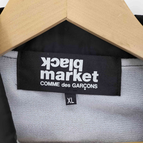 ブラックマーケットコムデギャルソン black market COMME des GARCONS 21AW 原宿八角館 バックロゴプリント ドローコード ナイロン コーチ ジャケット メンズ JPN:XL