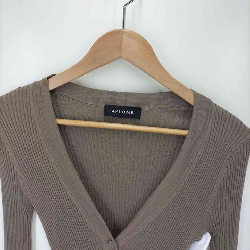 ミューズデドゥーズィエムクラス MUSE de Deuxieme Classe 24AW APLOMB カシミヤ混 シルク Vネックカーディガン レディース EUR:40