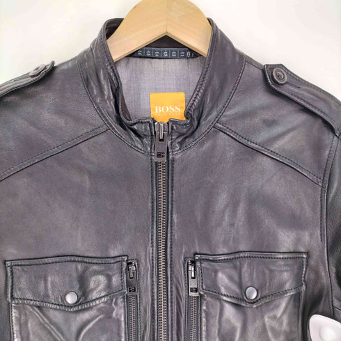 ボスヒューゴボス BOSS HUGO BOSS ラムレザー エポレット ロゴプレート フラップポケット ダブルジップ シングルライダース ジャケット メンズ DE:46