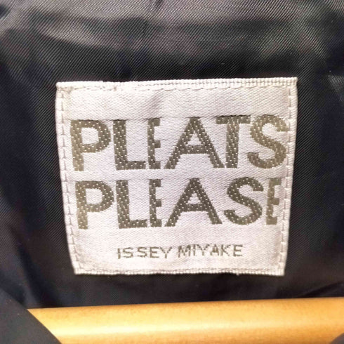 プリーツプリーズイッセイミヤケ PLEATS PLEASE ISSEY MIYAKE ハイネック ダウン コート レディース JPN:3