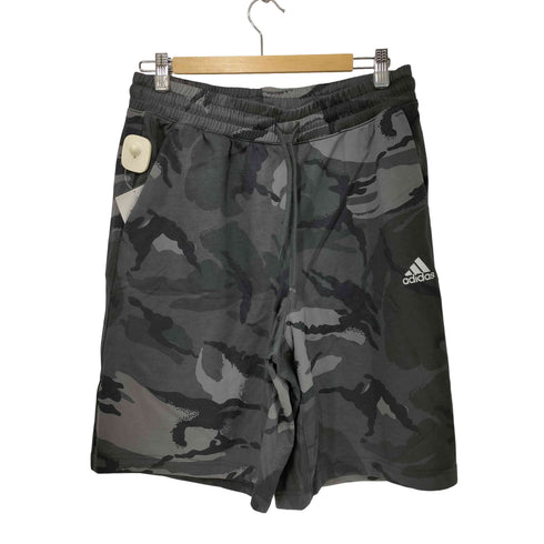 アディダス adidas ESS BL CAMO カモ柄 ショーツ ハーフパンツ バスパン メンズ JPN:XL