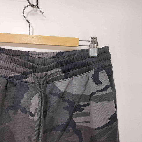 アディダス adidas ESS BL CAMO カモ柄 ショーツ ハーフパンツ バスパン メンズ JPN:XL