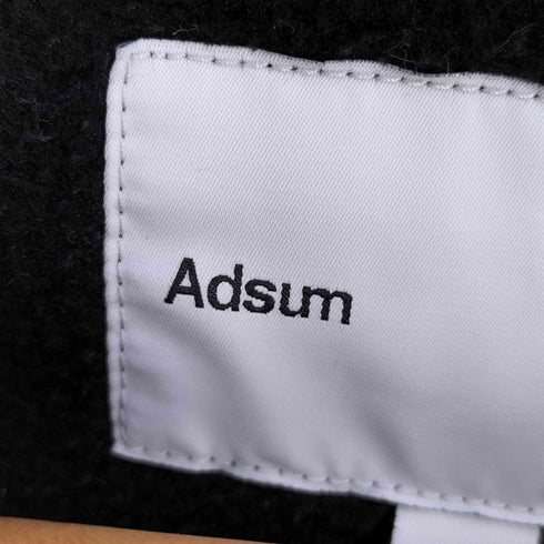 Adsum ロゴ刺繍 裾ドローコード ハイネック プルオーバーフリース メンズ JPN:XL