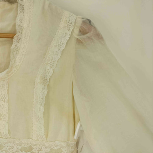 ガニーサックス GUNNE SAX USA刻印ジップ 花柄 レース バックジップ ノーカラー ロングワンピース レディース