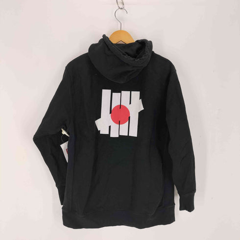 アンディフィーテッド UNDEFEATED RISING SUN ICON PULLOVER HOOD メンズ JPN:XL