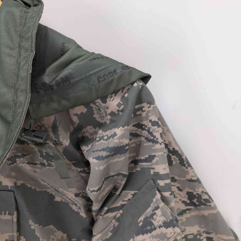 ユーエスエアーフォース U.S. AIR FORCE APECS ABU GORE-TEX JACKET メンズ LARGE-REGULAR