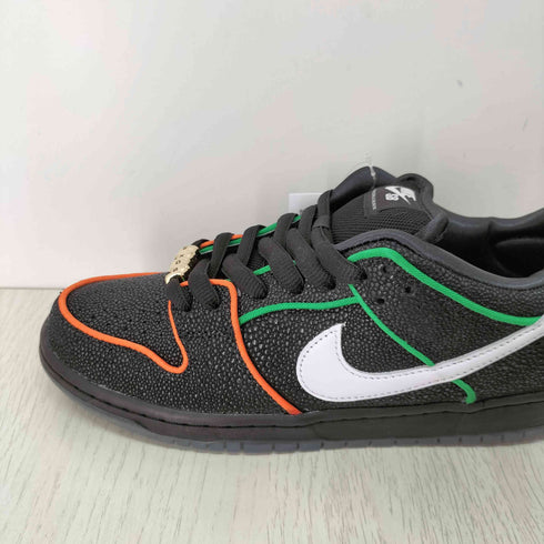 ナイキスケートボーディング NIKE SB Bronx Girls Skate Dunk Low Pro Black/Challenge Red メンズ JPN:26